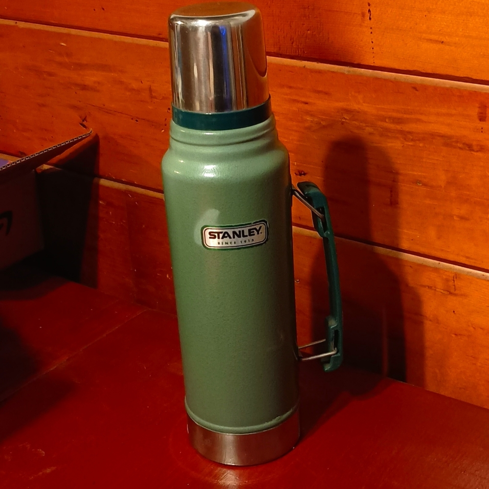 Vintage Stanley Aladdin 1980's Vacuum Bottle Thermos
